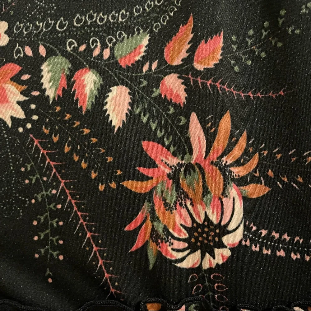 VINTAGE 70s Floral Black Ruffle Tier Maxi Skirt Prairie Hippie Boho Whimsigoth